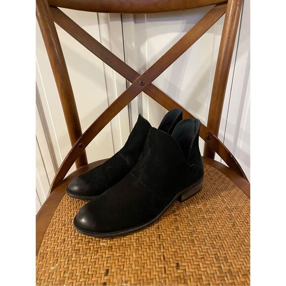 Steve Madden Willa suede booties size 7.5 - Picture 3 of 13